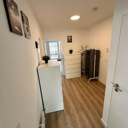 Beautiful And Cosy In Location With 2 Balconies