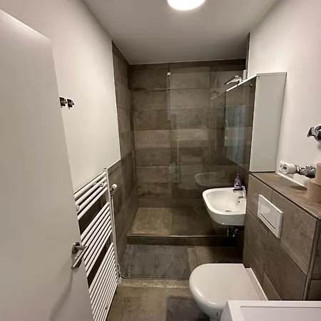 Beautiful And Cosy In Location With 2 Balconies Apartment *