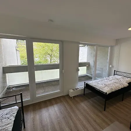 Beautiful And Cosy In Location With 2 Balconies Apartment *