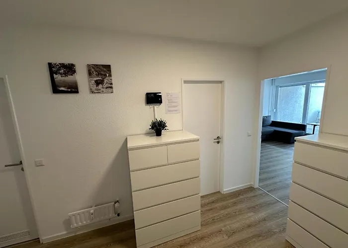 Beautiful And Cosy In Location With 2 Balconies *