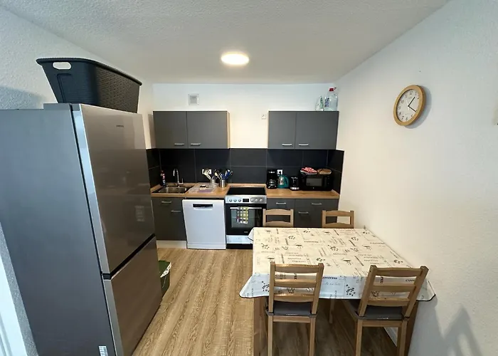 Beautiful And Cosy In Location With 2 Balconies * Καρλσρούη