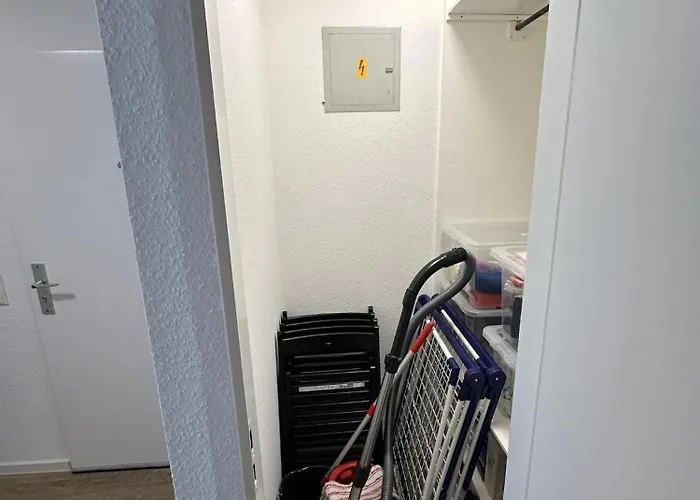 Beautiful And Cosy In Location With 2 Balconies *